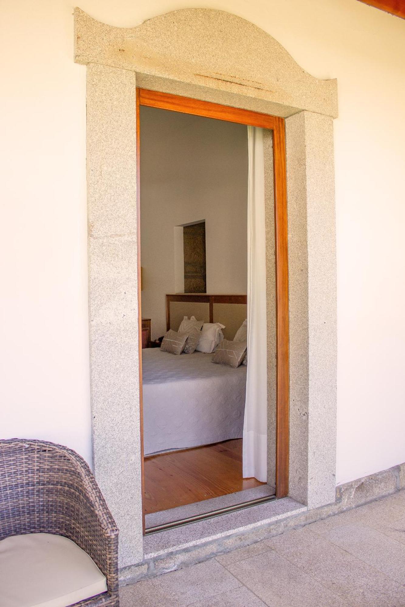 Hotel Rural Casa De Samaioes Chaves Exterior foto