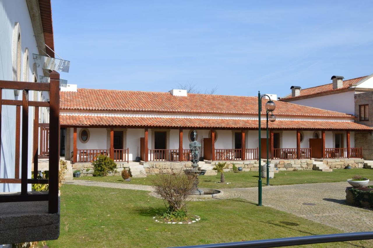 Hotel Rural Casa De Samaioes Chaves Exterior foto